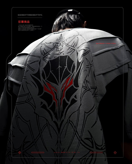BERSERK ARMOUR / OVERSIZED T-SHIRT